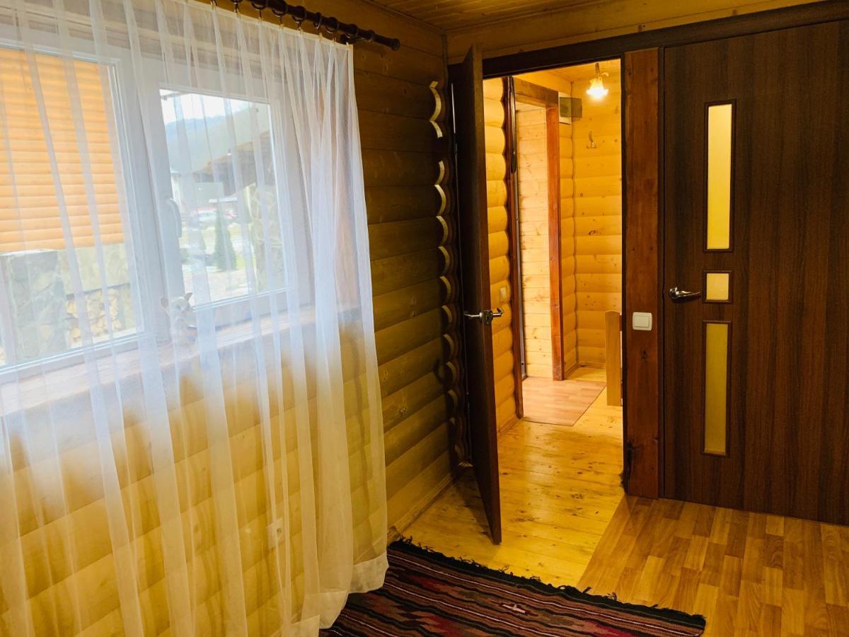 Vedmezhe Hotel