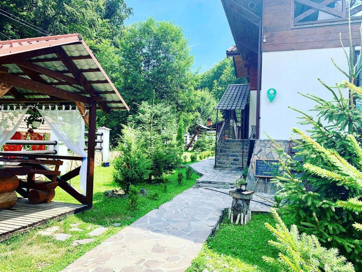 Vedmezhe Hotel